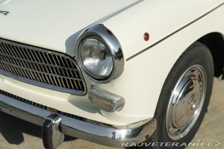Peugeot 404 FAMILIALE SERVICE CAR REPLICA 1965