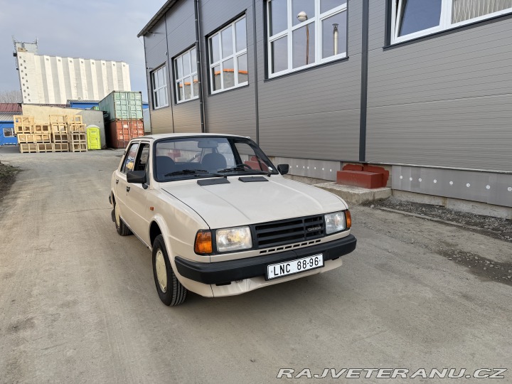 Škoda 125 125L 62tkm 2.majitel STK 1989