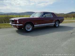 Ford Mustang Hardtop coupe