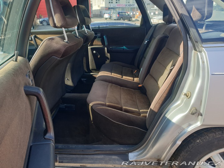 Audi 100 C3 sedan 5V 1987