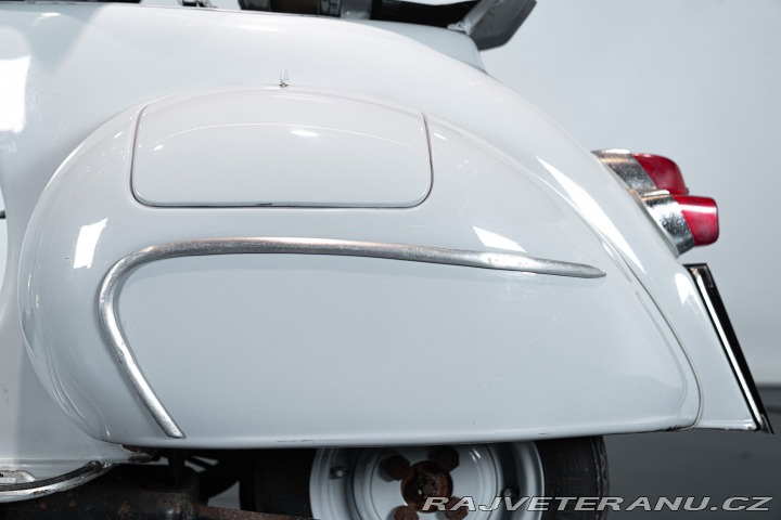 Piaggio Vespa 125 VNB4T 1963