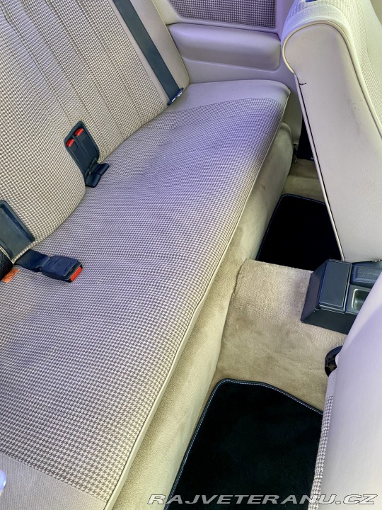 BMW 3 e30 325i M tech 1 coupe 1986