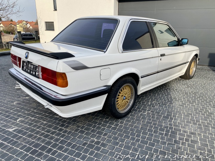 BMW 3 e30 325i M tech 1 coupe 1986