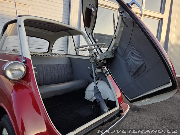 BMW Isetta MOTOCOUPE 250 1959