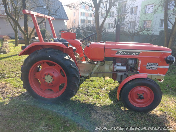 Zetor 25 2511 1977
