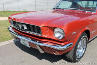 Ford Mustang Fastback 289 V8, manuál 1966