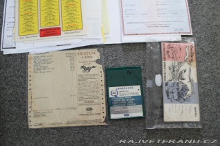 Ford Mustang Fastback 289 V8, manuál 1966