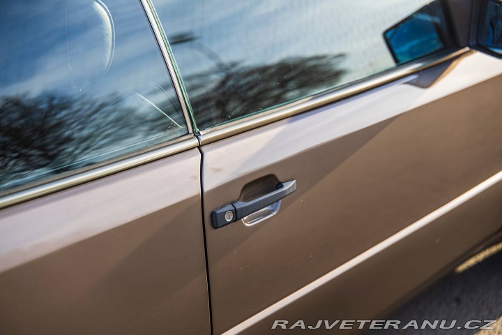 Mercedes-Benz 300 W124 300 CE 1989