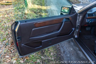 Mercedes-Benz 300 W124 300 CE 1989