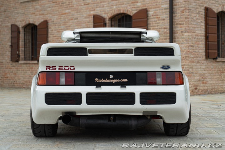 Ford Ostatní modely RS 200 1987