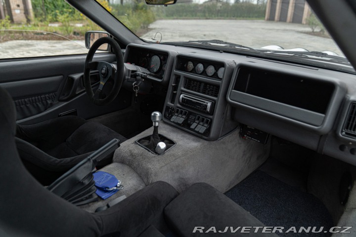 Ford Ostatní modely RS 200 1987