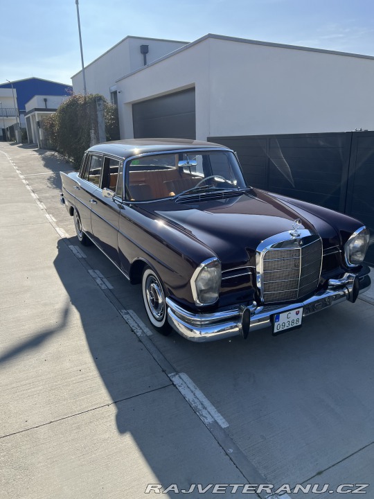 Mercedes-Benz 220 SEb 1965