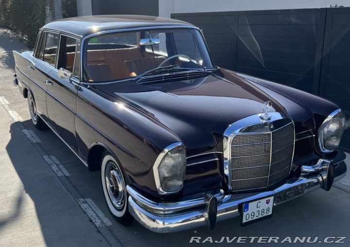 Mercedes-Benz 220 SEb 1965