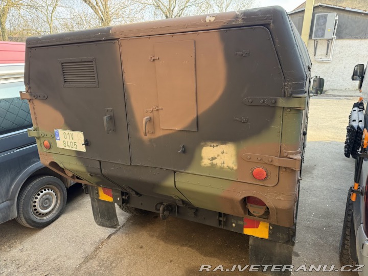 Ostatní značky Ostatní modely Humwee M996 bojová sanitk 1993