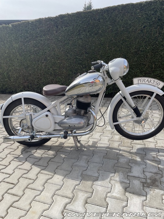 Jawa 250 Pérák 1952
