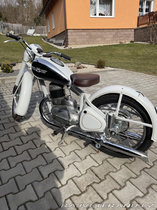 Jawa 250 Pérák 1952