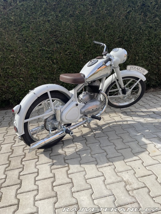 Jawa 250 Pérák 1952