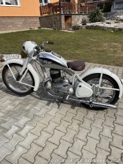 Jawa 250 Pérák 1952