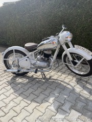 Jawa 250 Pérák 1952
