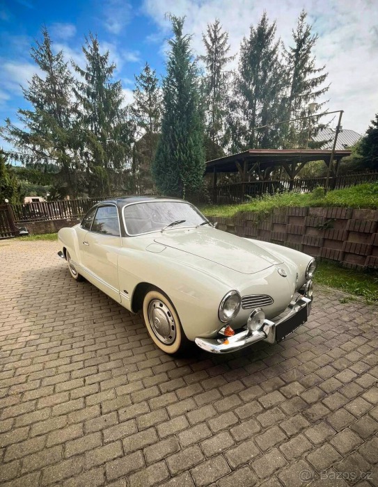 Volkswagen Karmann Ghia 