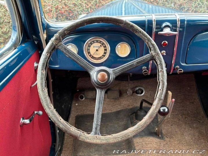 Ford Eifel Limousine 1935
