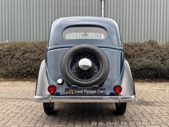 Ford Eifel Limousine 1935