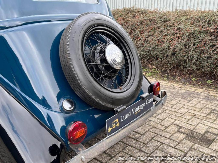 Ford Eifel Limousine 1935