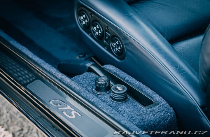 Porsche 928 GTS 1992