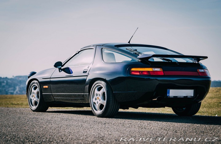 Porsche 928 GTS 1992