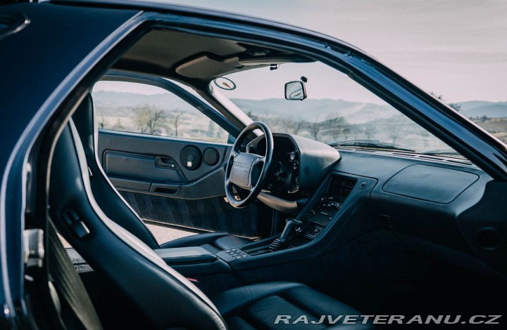Porsche 928 GTS 1992