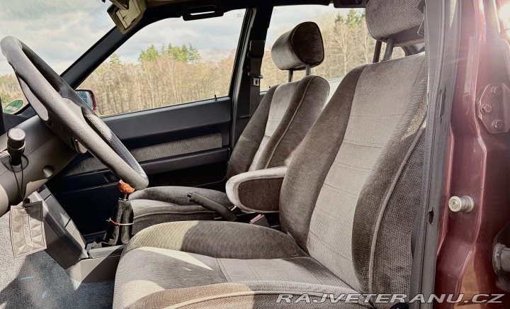 Alfa Romeo 164  1992