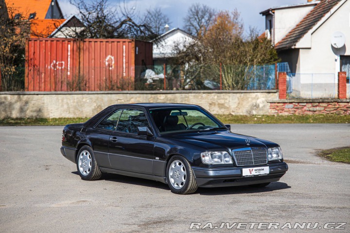 Mercedes-Benz 300 CE-24 124 C 1996