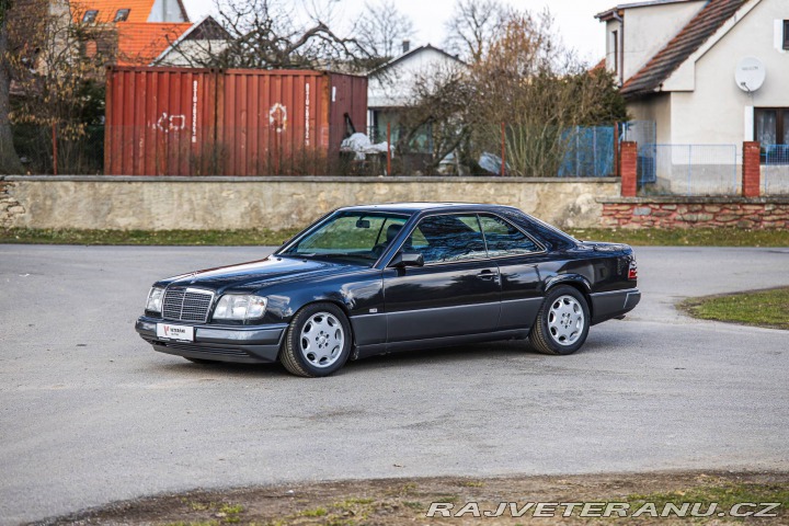 Mercedes-Benz 300 CE-24 124 C 1996