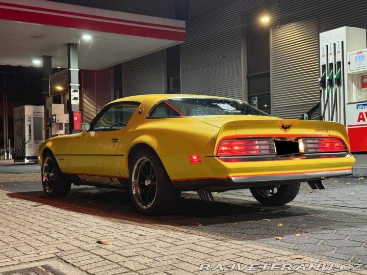 Pontiac Firebird Formula 350 1976