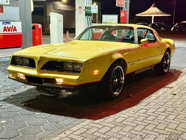 Pontiac Firebird Formula 350 1976
