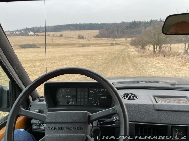 Land Rover Range Rover V8 “long stick” manual 1985