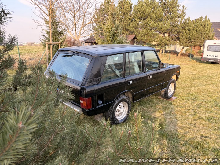 Land Rover Range Rover V8 “long stick” manual 1985