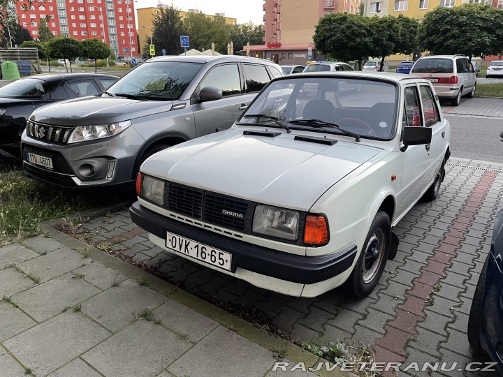 Škoda 120 L 1985