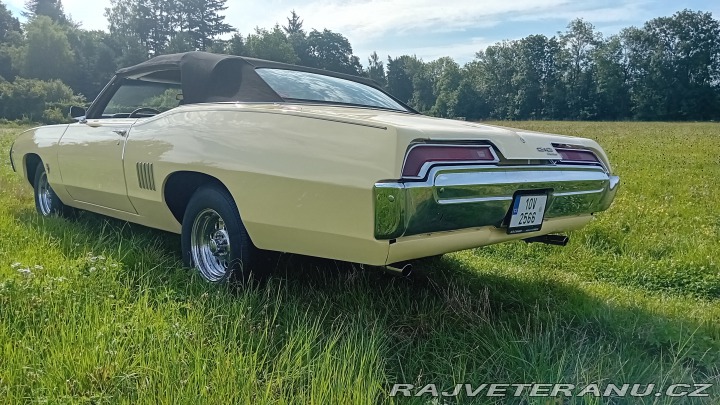 Pontiac Bonneville Parisienne 2+2 1969