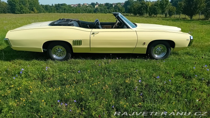 Pontiac Bonneville Parisienne 2+2 1969