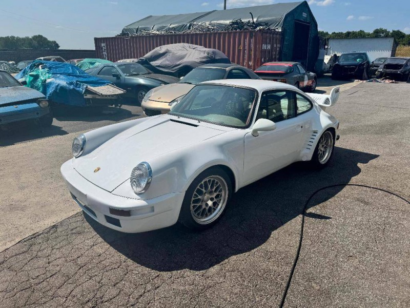 Porsche 911 930 3.3 Turbo