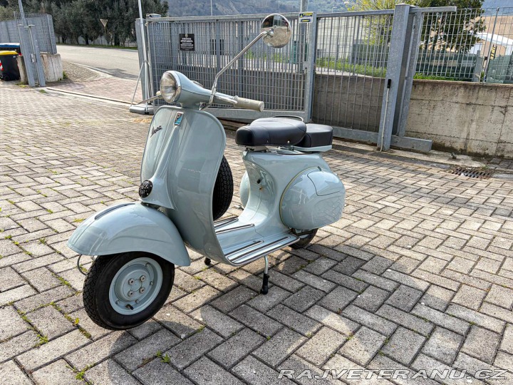 Piaggio Vespa VNB1T 1961