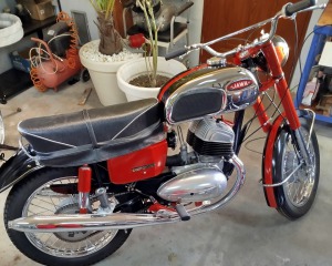 Jawa 350 California