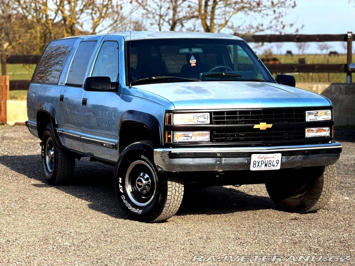 Chevrolet Suburban 2500 | 7.4L V8 | 4x4 1993