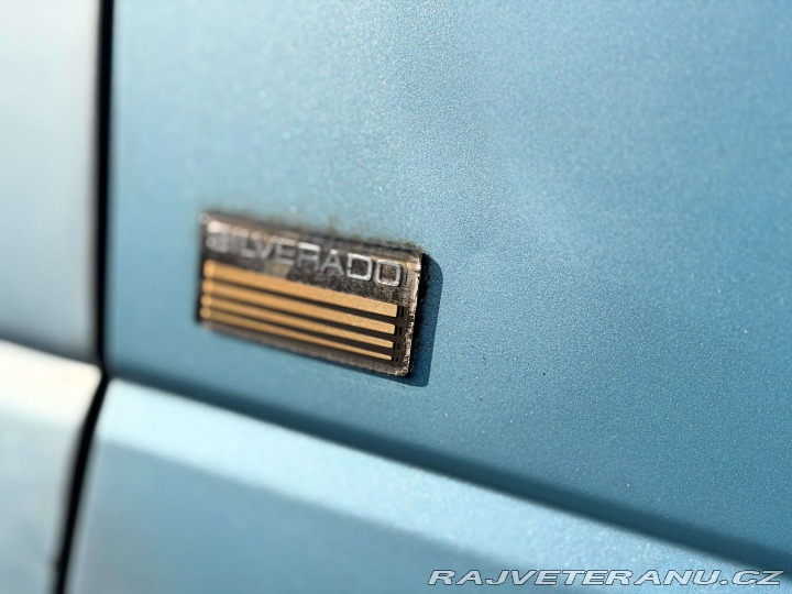 Chevrolet Suburban 2500 | 7.4L V8 | 4x4 1993