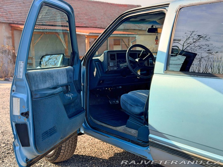 Chevrolet Suburban 2500 | 7.4L V8 | 4x4 1993