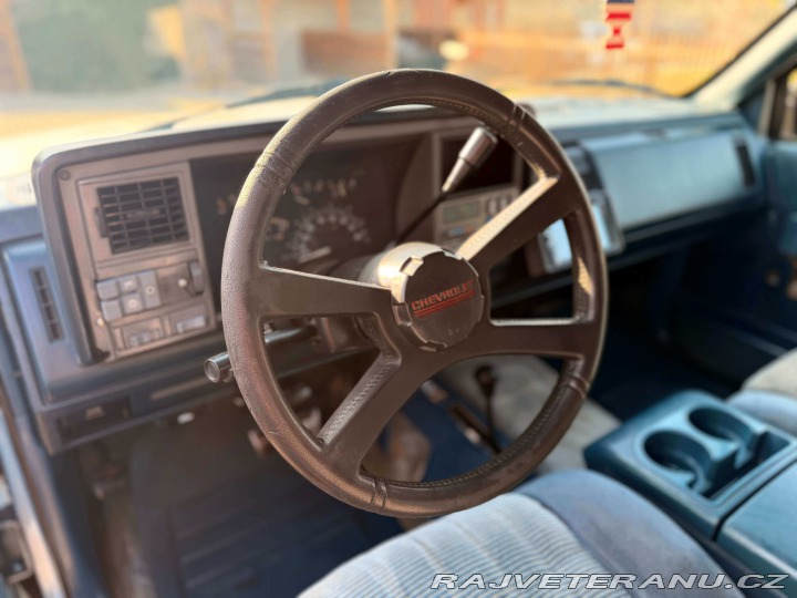 Chevrolet Suburban 2500 | 7.4L V8 | 4x4 1993