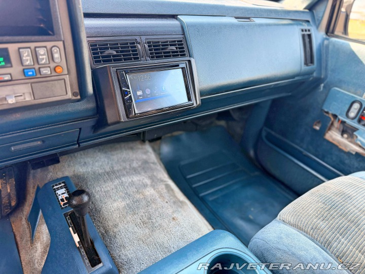 Chevrolet Suburban 2500 | 7.4L V8 | 4x4 1993