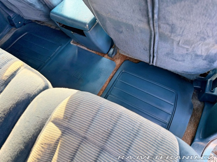 Chevrolet Suburban 2500 | 7.4L V8 | 4x4 1993