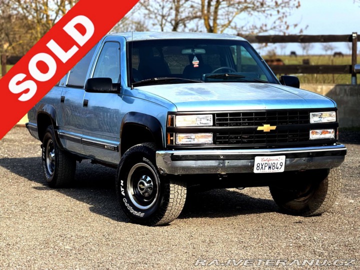 Chevrolet Suburban 2500 | 7.4L V8 | 4x4 1993